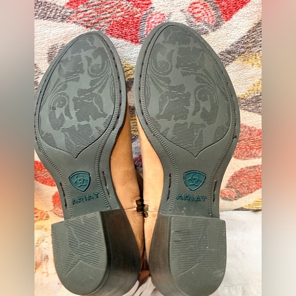 Ariat Boots Western Ankle Boots Tan Leather Back Zip Style 7.5B - Picture 11 of 12